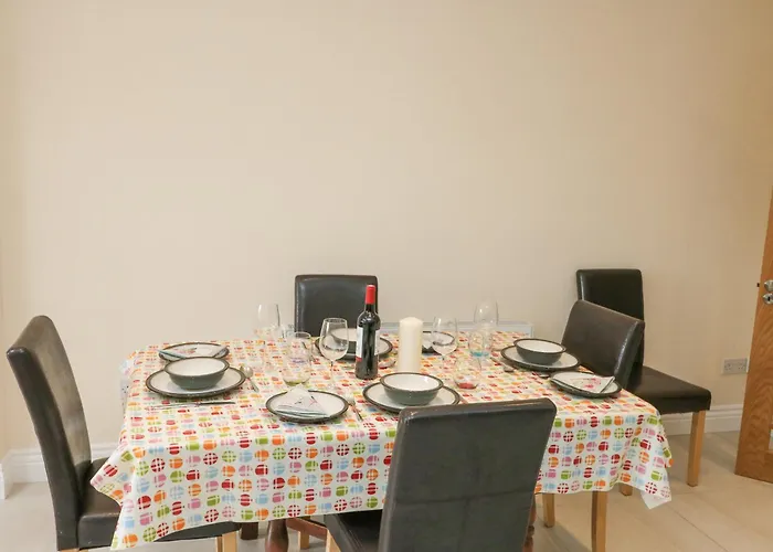 Holiday home 3 Railway Terrace *